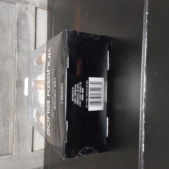 Sonia Kashuk Skincare Collection Brush Set - 3 Brushes for Perfect Application - Picture 4 of 4